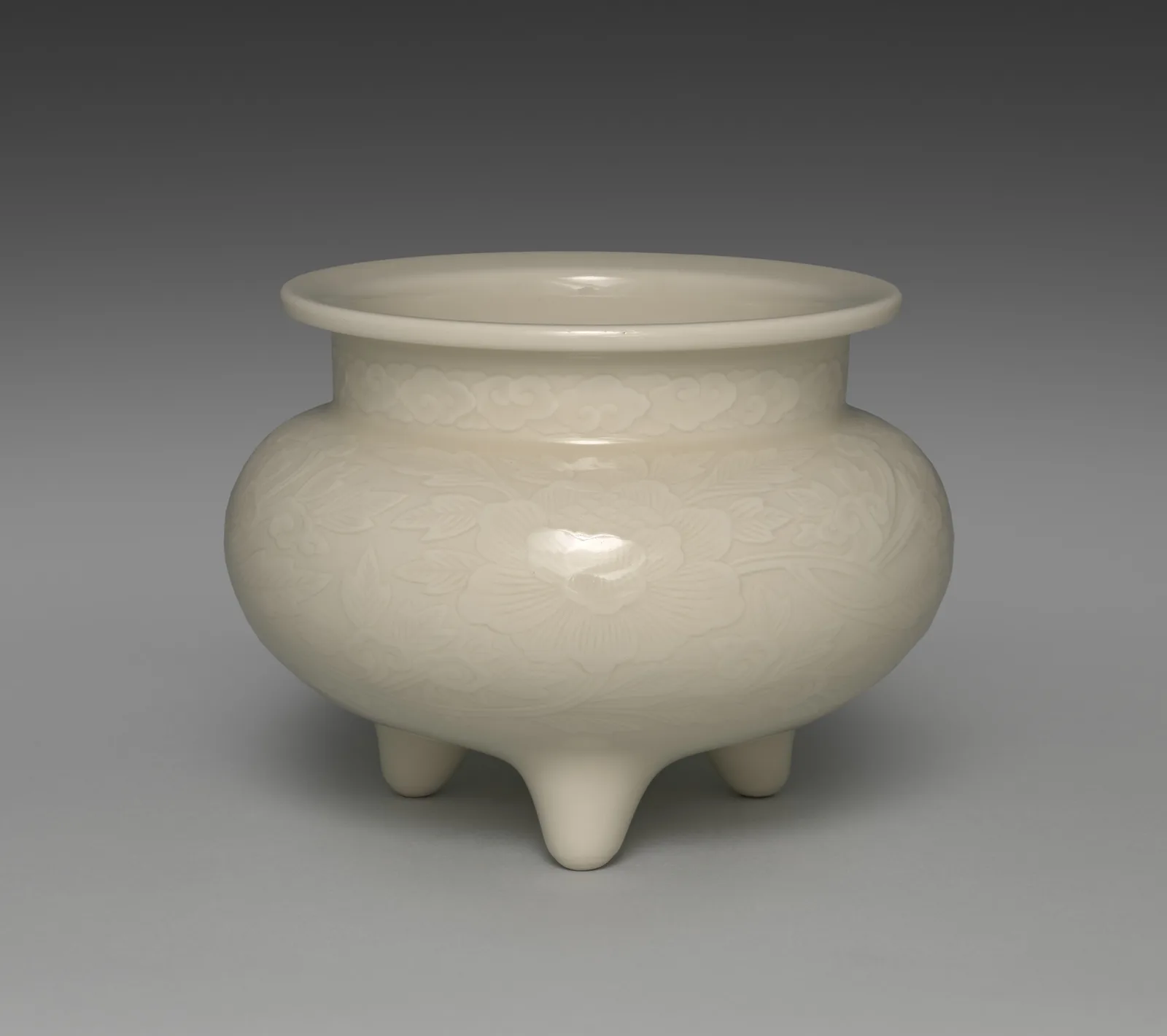 Incense Burner with Peony and Cloud