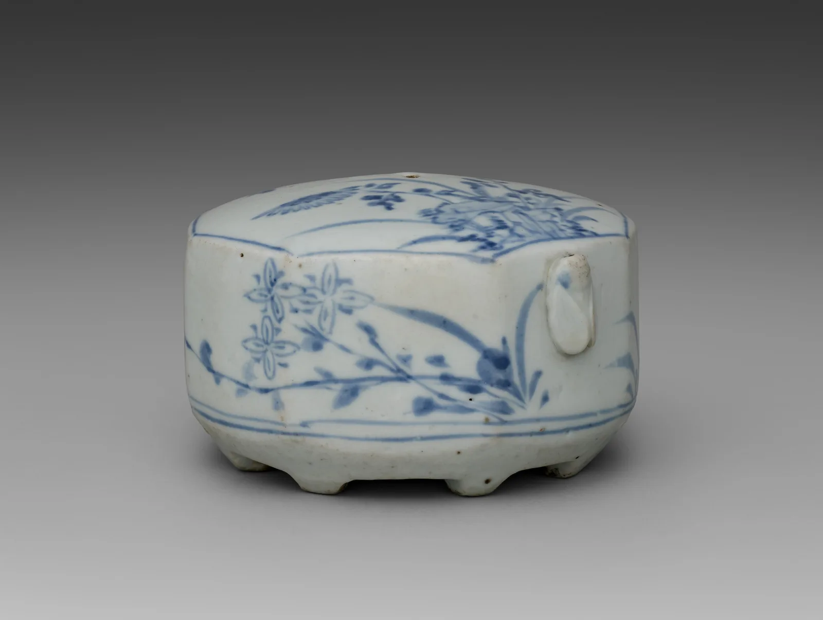 Octagonal Water Dropper Decorated with Flower Design