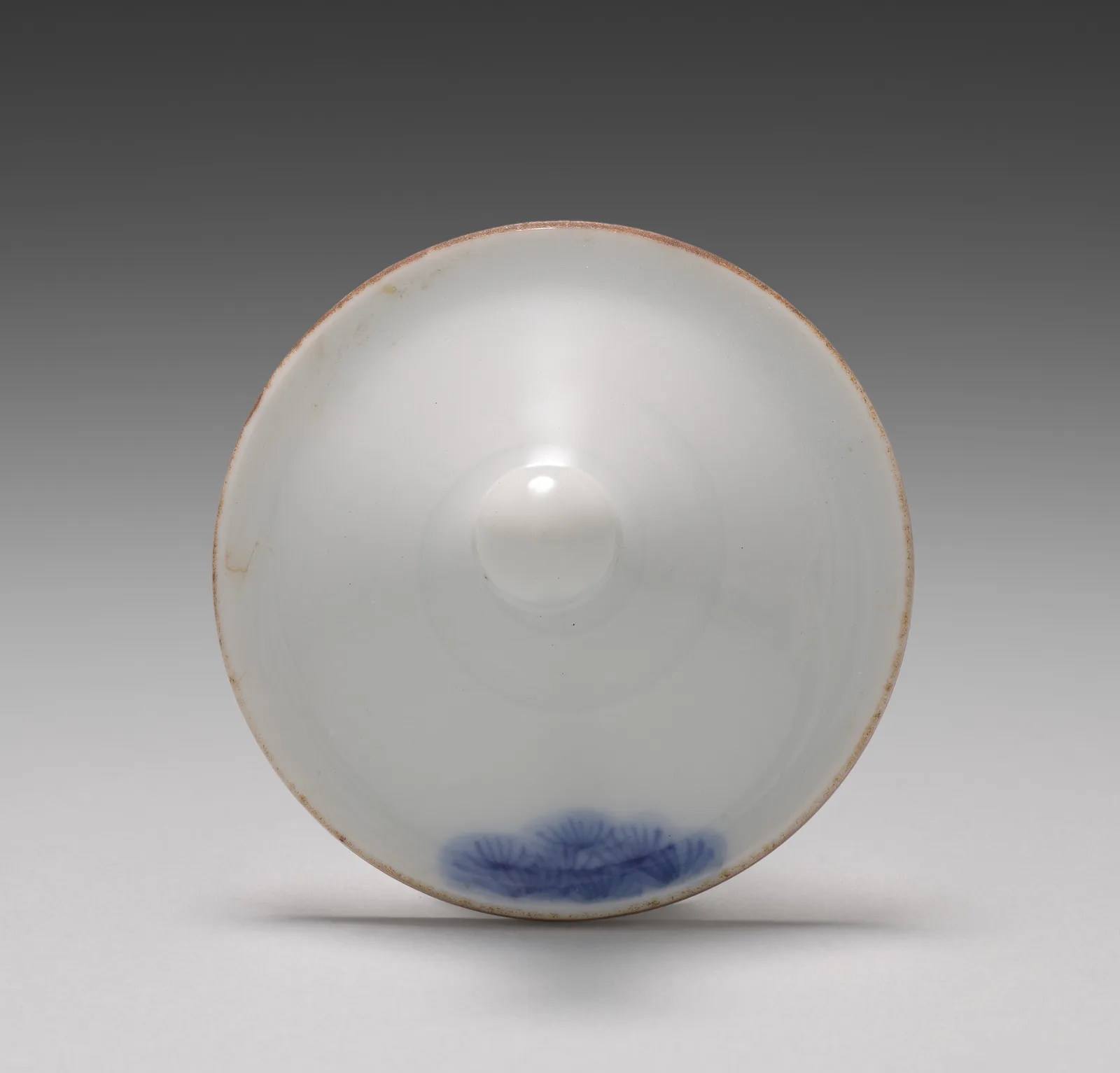 Lid for a Teapot with Pines