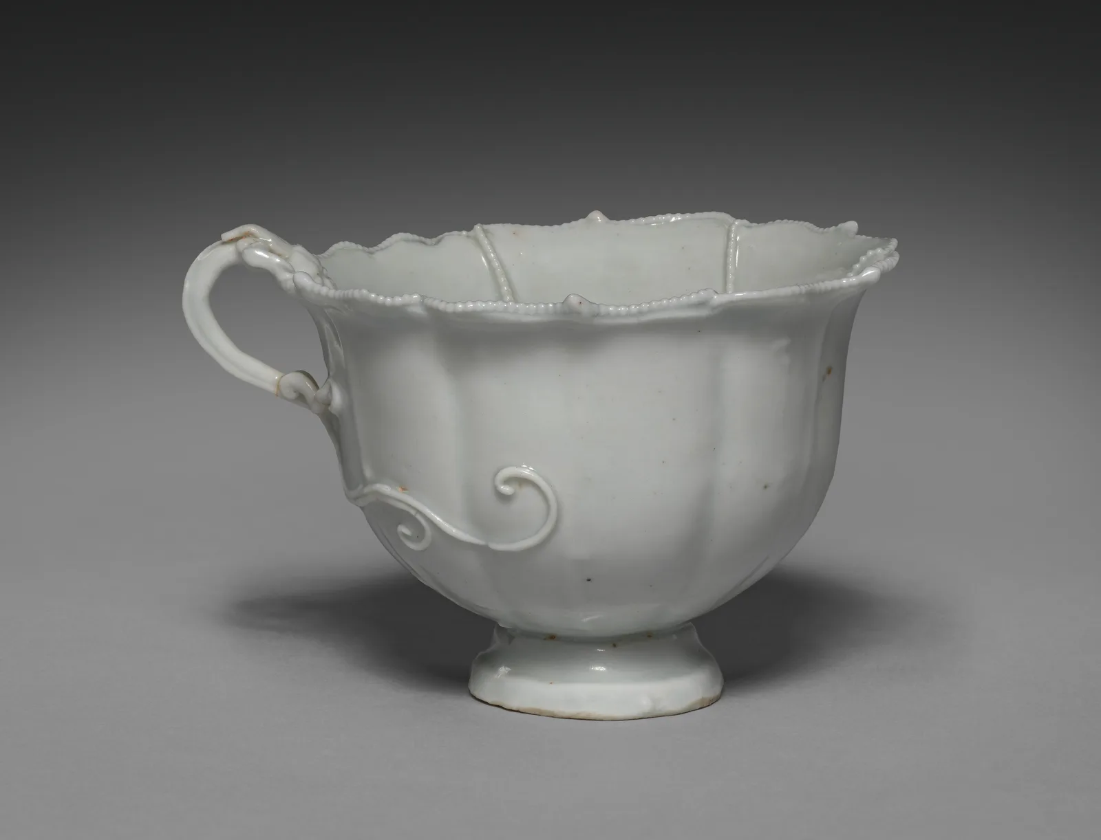 Fluted Cup with Dragon Handle