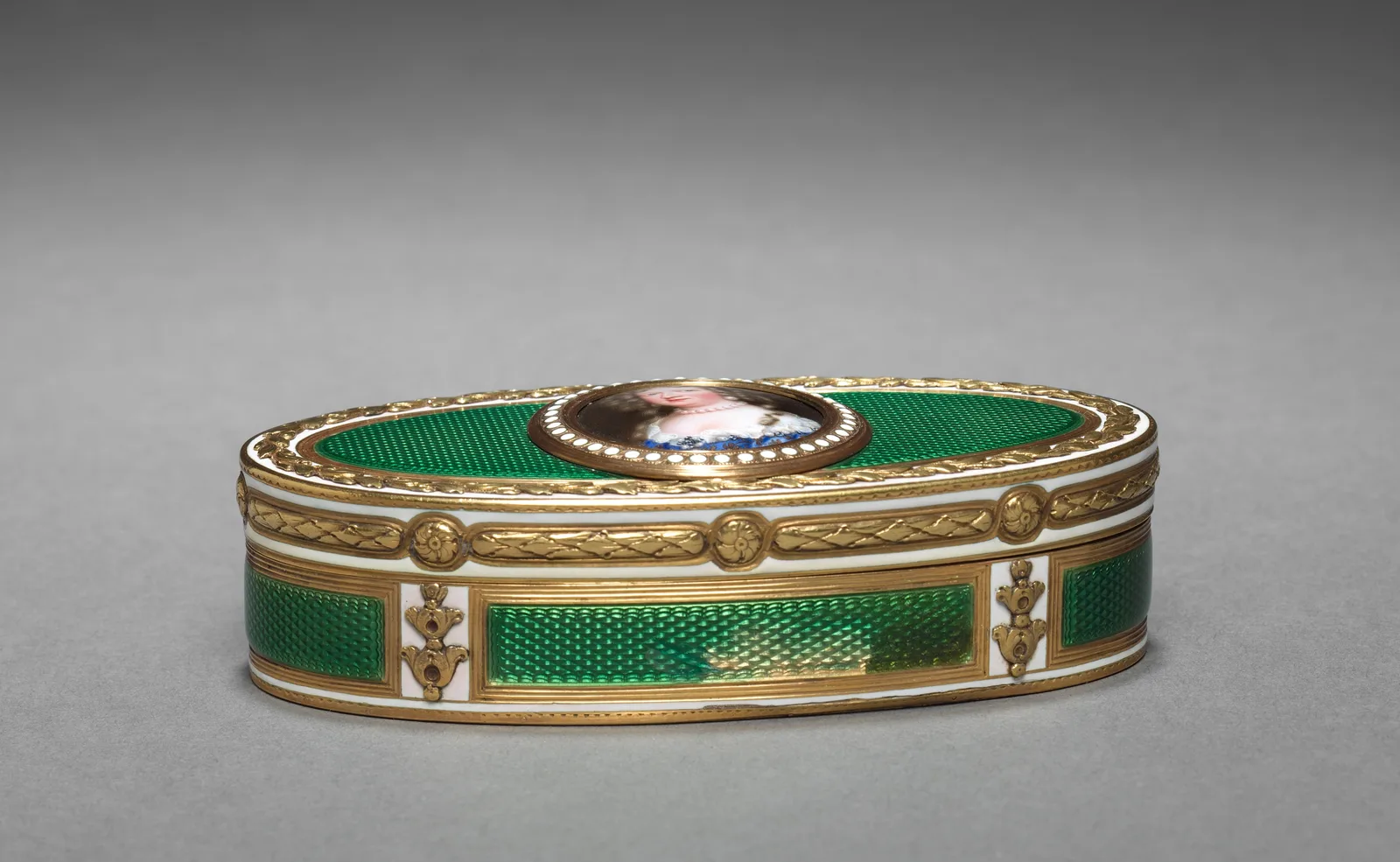 Snuff Box (Tabatière) with Portrait of Marie-Thérèse of Austria